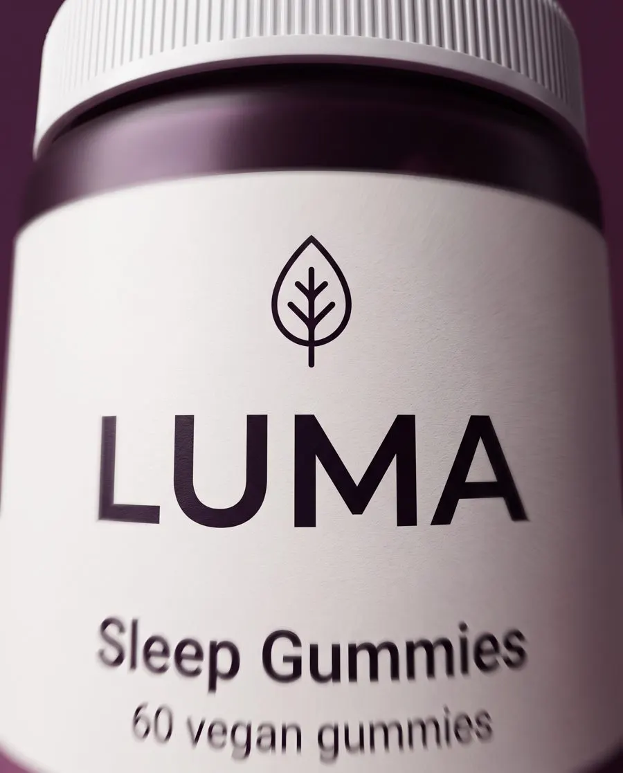 Slow push in example with the LUMA Sleep Gummies jar